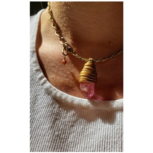pink💕crush clavicle necklace -a- K🦎K - Picture 4 of 6